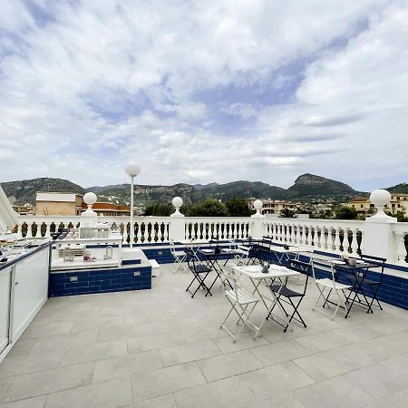 Villa Gabriella - Rooms & Breakfast ซานตาเญลโล ภายนอก รูปภาพ