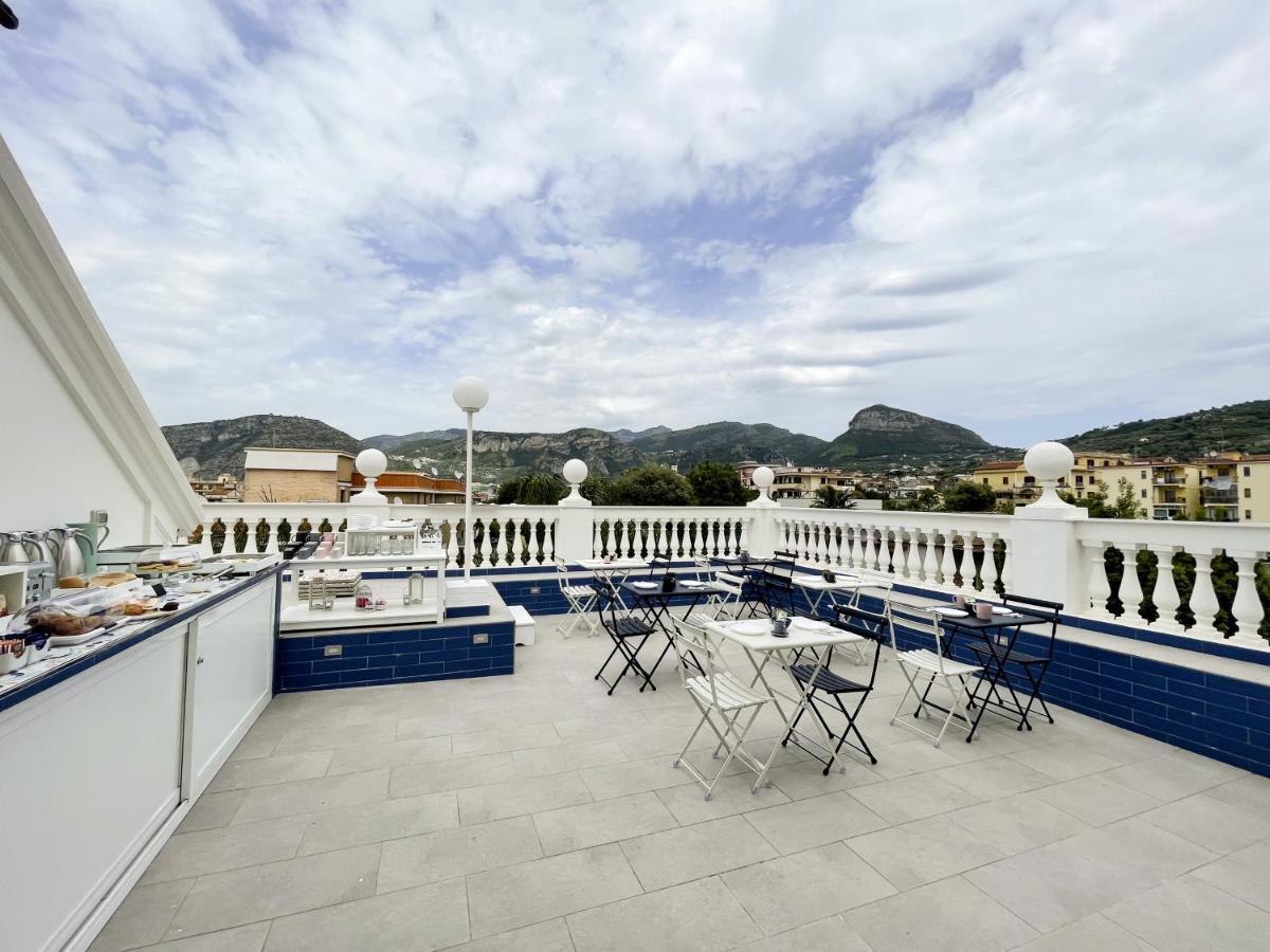 Villa Gabriella - Rooms & Breakfast ซานตาเญลโล ภายนอก รูปภาพ