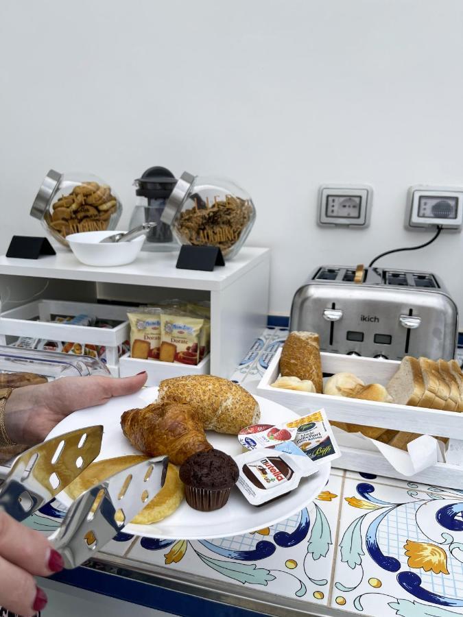 Villa Gabriella - Rooms & Breakfast ซานตาเญลโล ภายนอก รูปภาพ